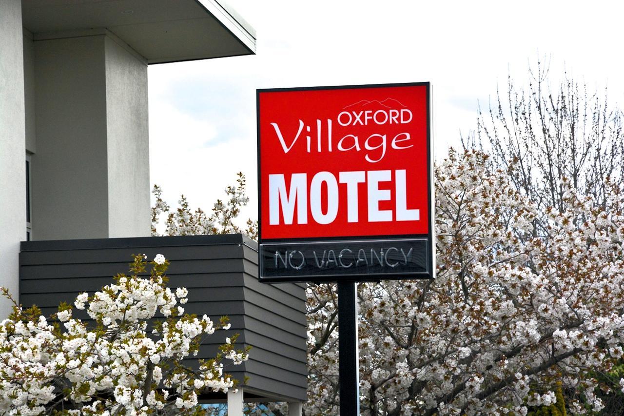 Oxford Village Motels Ngoại thất bức ảnh
