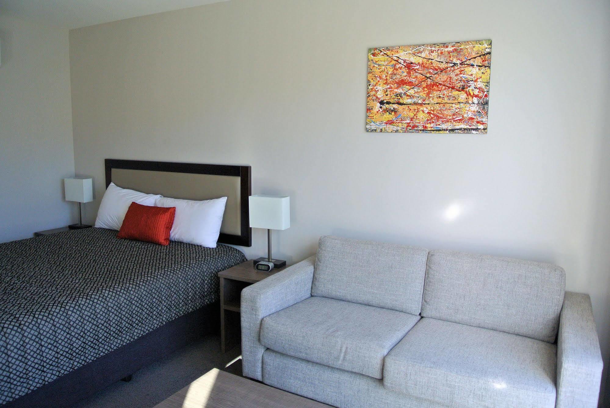 Oxford Village Motels Ngoại thất bức ảnh