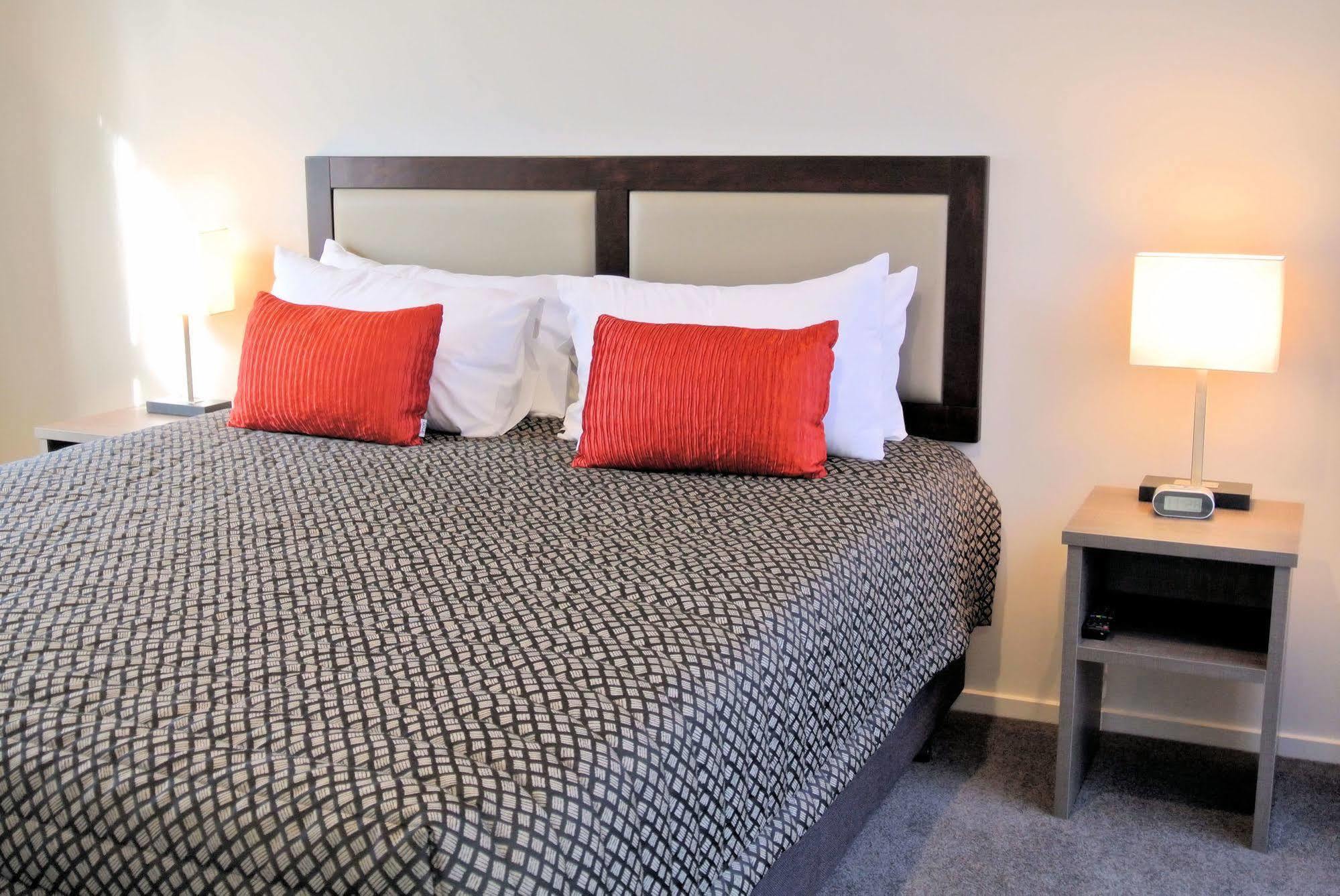 Oxford Village Motels Ngoại thất bức ảnh